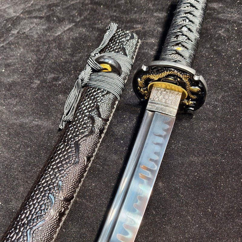 T10 forging process, burnt blade, quenched black(A8)katana,Wakizashi