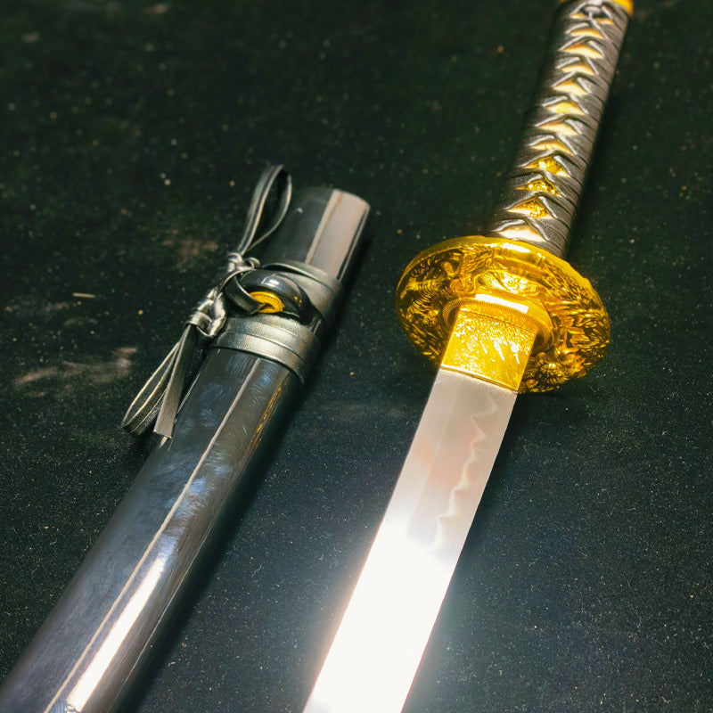(T10 forging process, burnt blade)katana