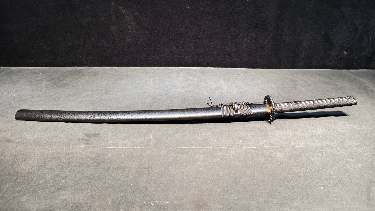 (T10 covered soil burnt blade quenched black)katana