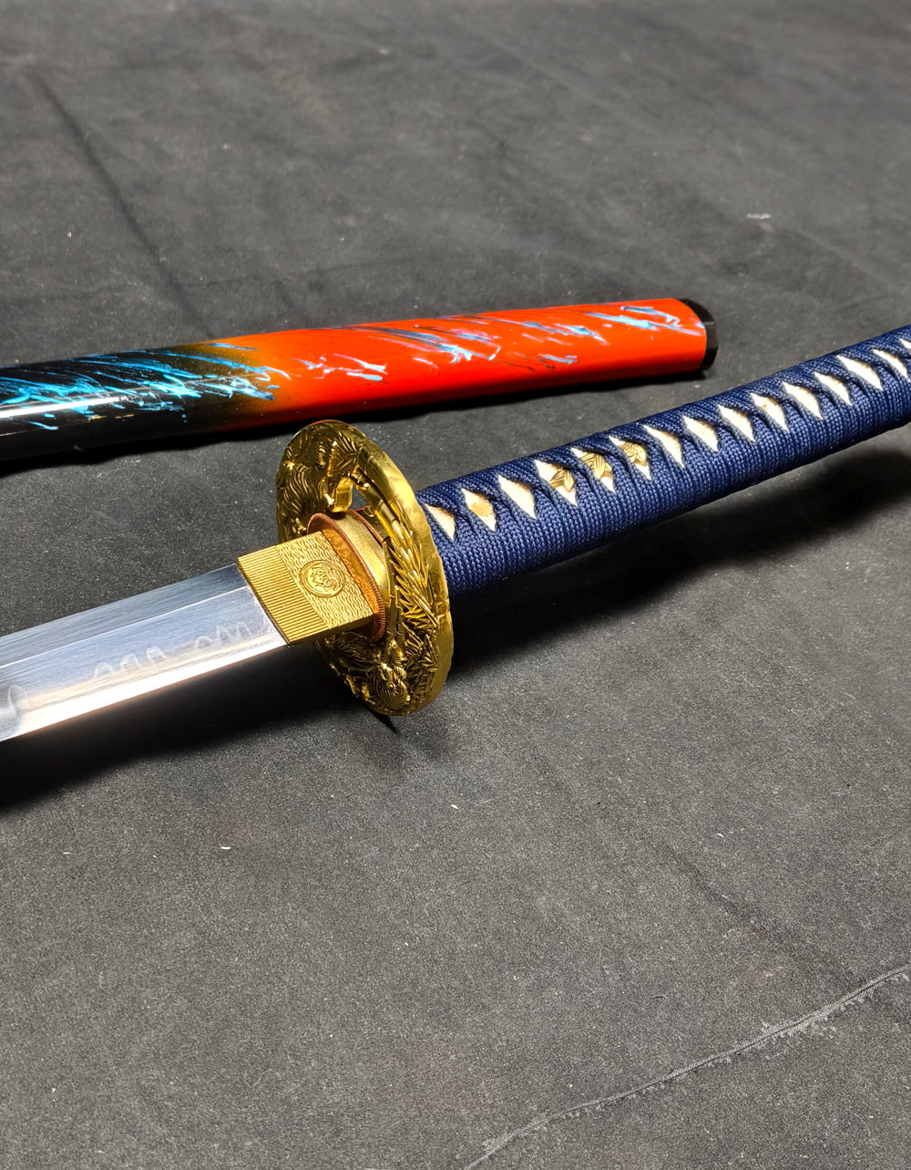 tiger warrior(TI0 Burning blades covered with soil form water ripple patterns)Mirror polishing process