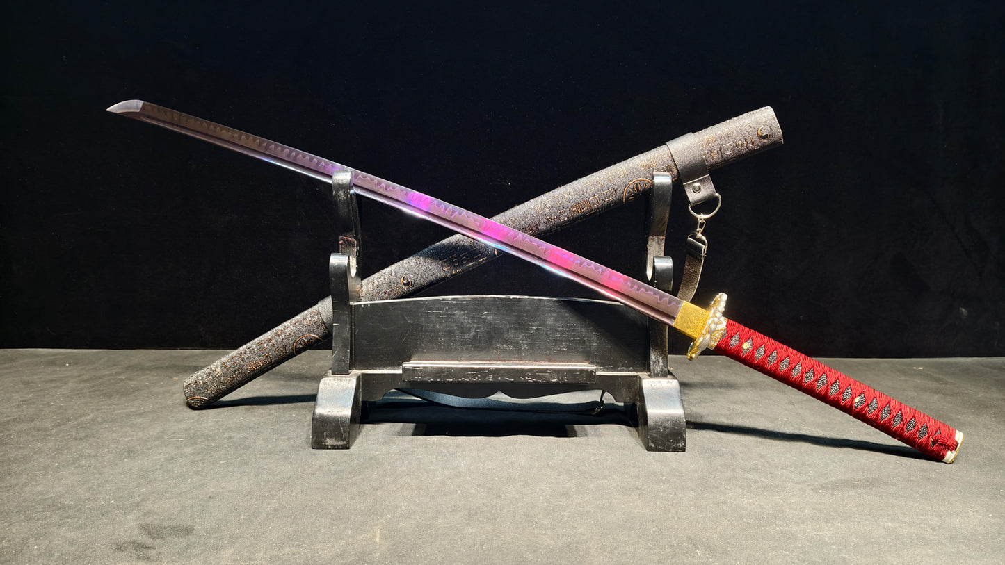 Purple Phantom Assassin(T10 covers the soil and burns the blades to form a ripple pattern, quenching purple color)katana