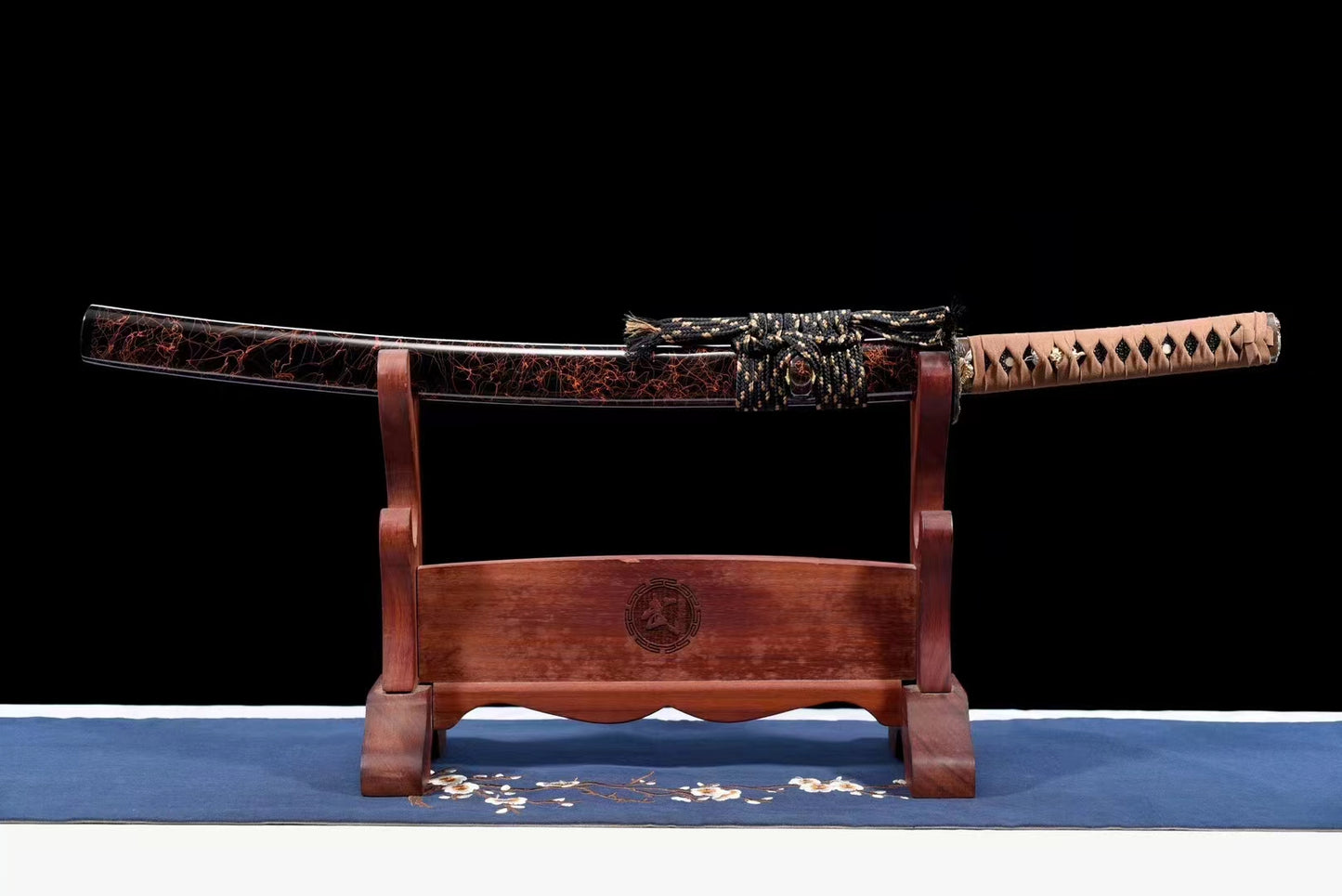 Weapon Spirit(T10 Purely handmade and forged using ancient techniques)katana