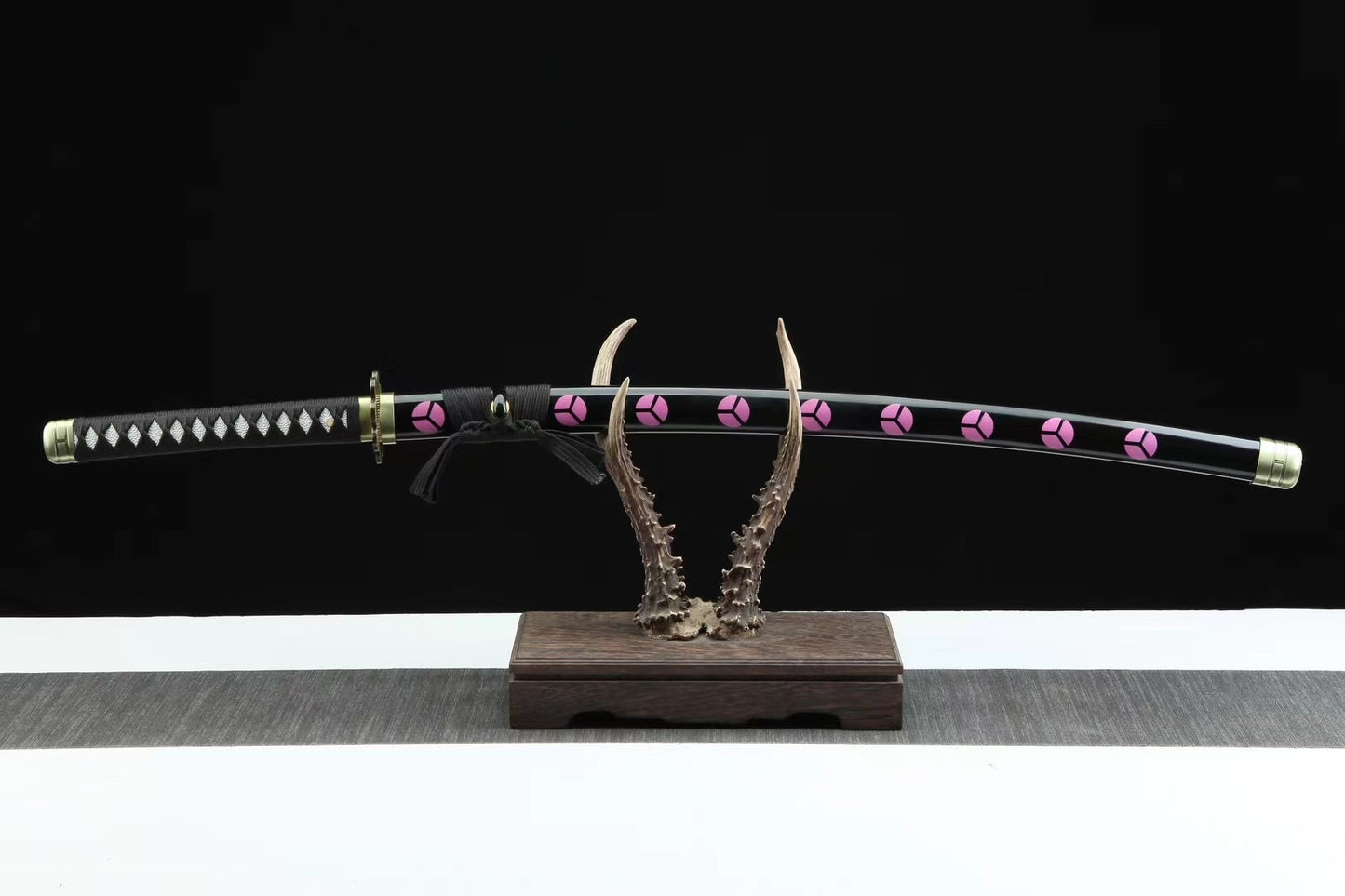 Manganese steel forging process,One Piece,Roronoa Zoro,katana,SWORD,(A32)Black Blade Autumn Water