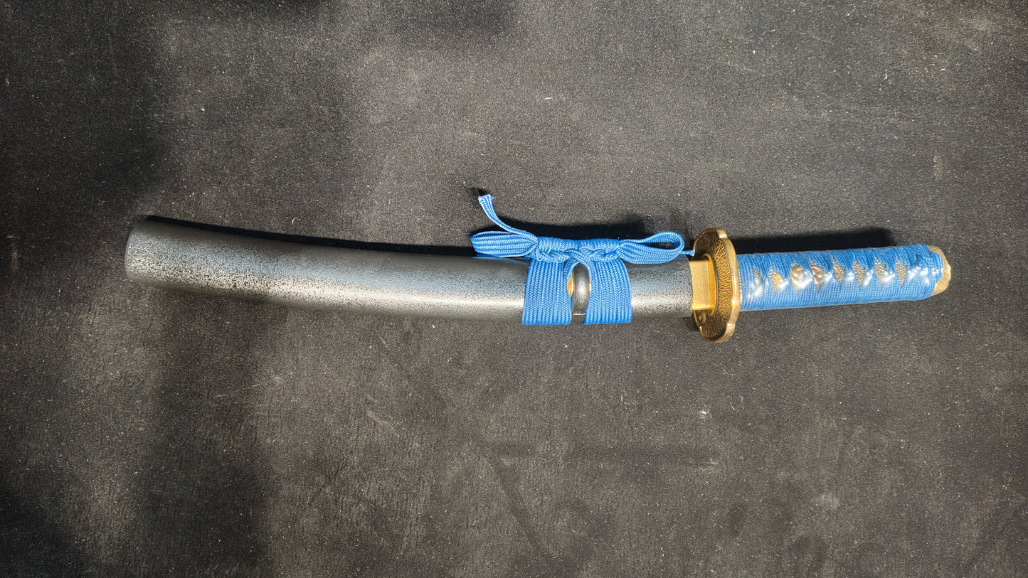 blue phantom assassin(T10 covered with soil and burnt the blade to form texture and quench blue)katana,short knife
