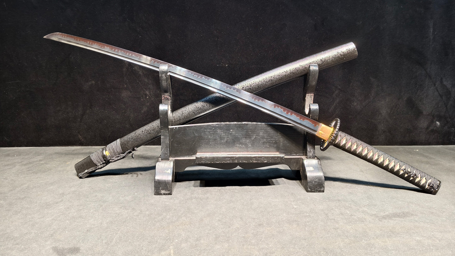 (T10 covered soil burnt blade quenched black)katana