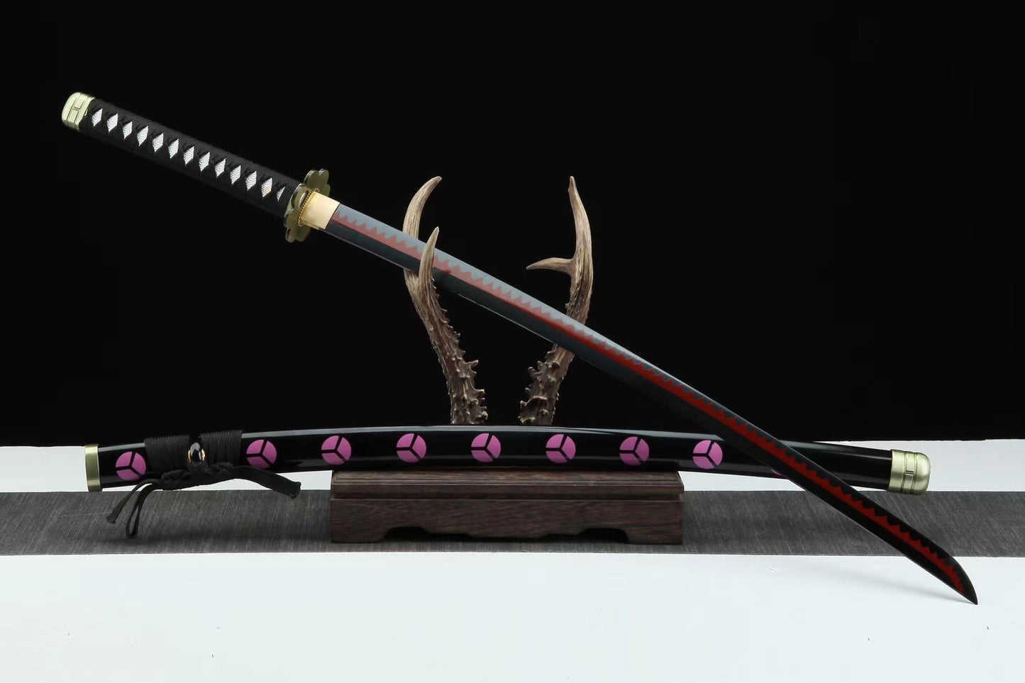 Manganese steel forging process,One Piece,Roronoa Zoro,katana,SWORD,(A32)Black Blade Autumn Water
