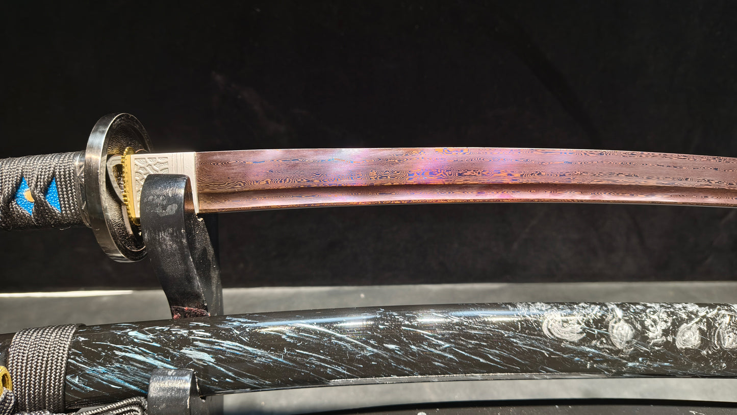 Phantom Assassin(Pattern steel forging process)blue quenching,katana ,short knife