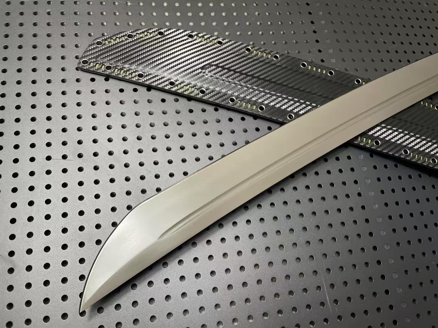 Wide Body Warrior Knife-Tyrant
