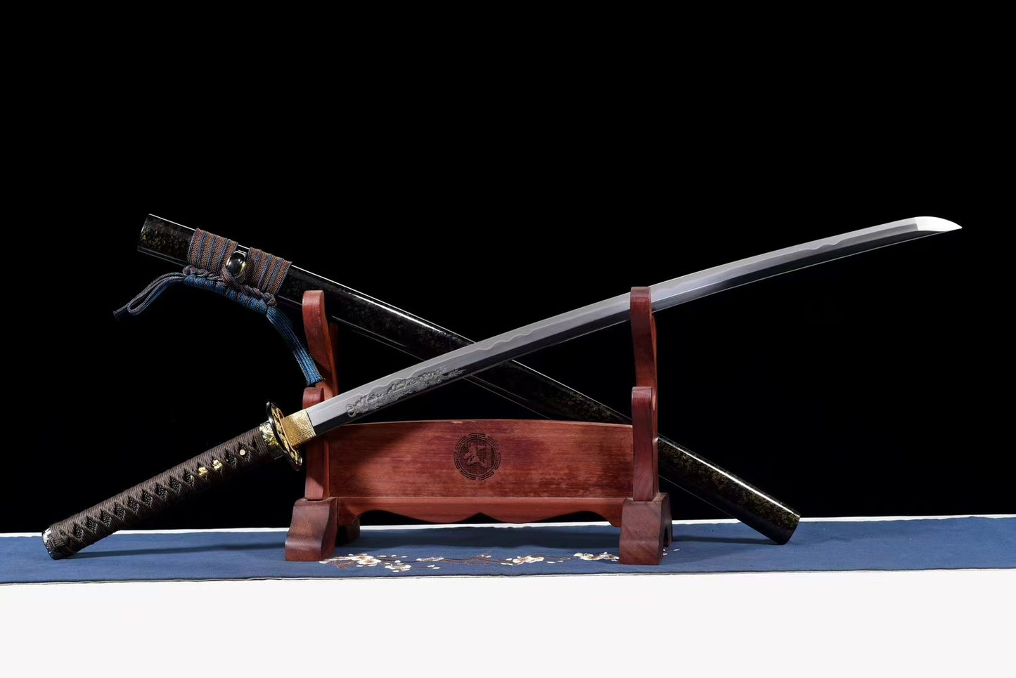 Dragon Warrior(T8 steel forging process)katana,(B95)