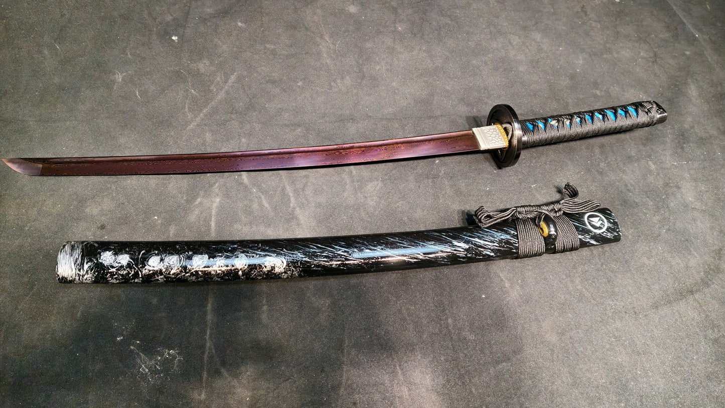 Phantom Assassin(Pattern steel forging process)blue quenching,katana ,short knife