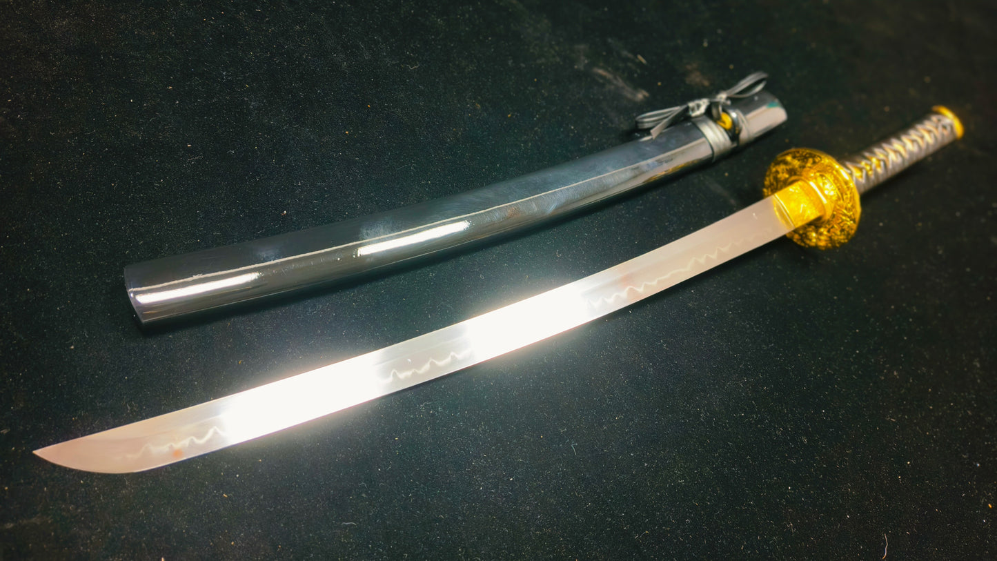 (T10 forging process, burnt blade)katana