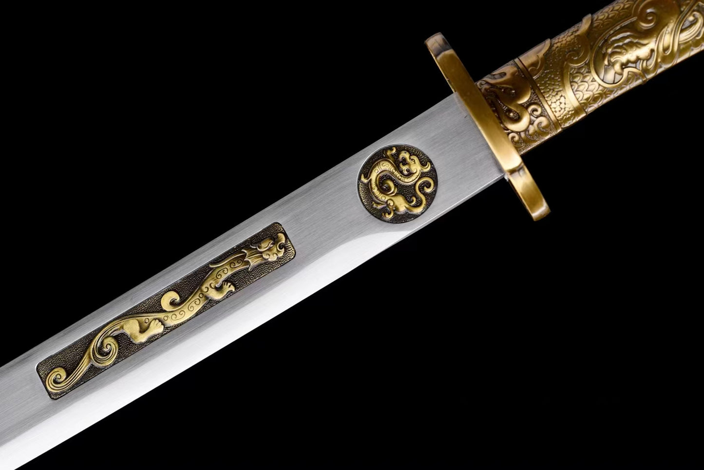 Carved ancient dragon waist knife lion king knife integrated handle金焱