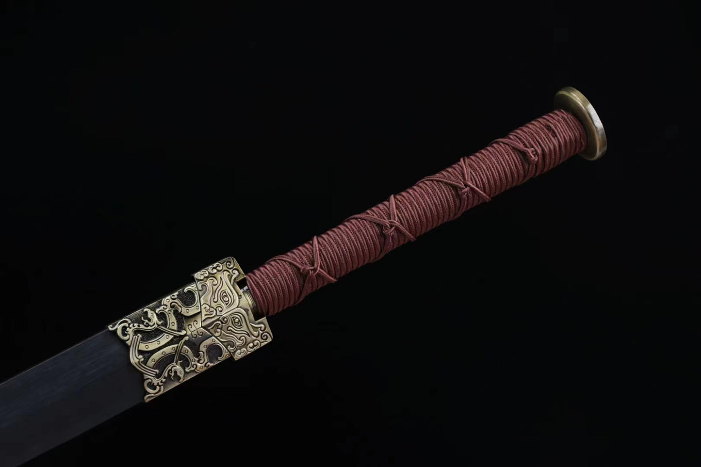 Pattern steel forging process, hand-grinded 断云八面汉剑