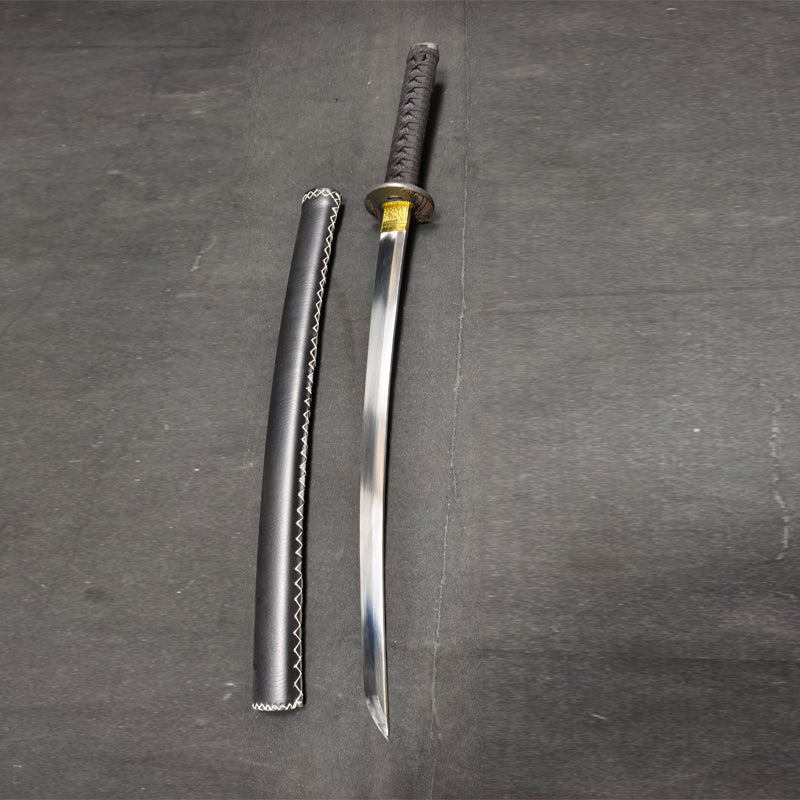 Spring steel forging process, hand-sewn leather sheath,katana