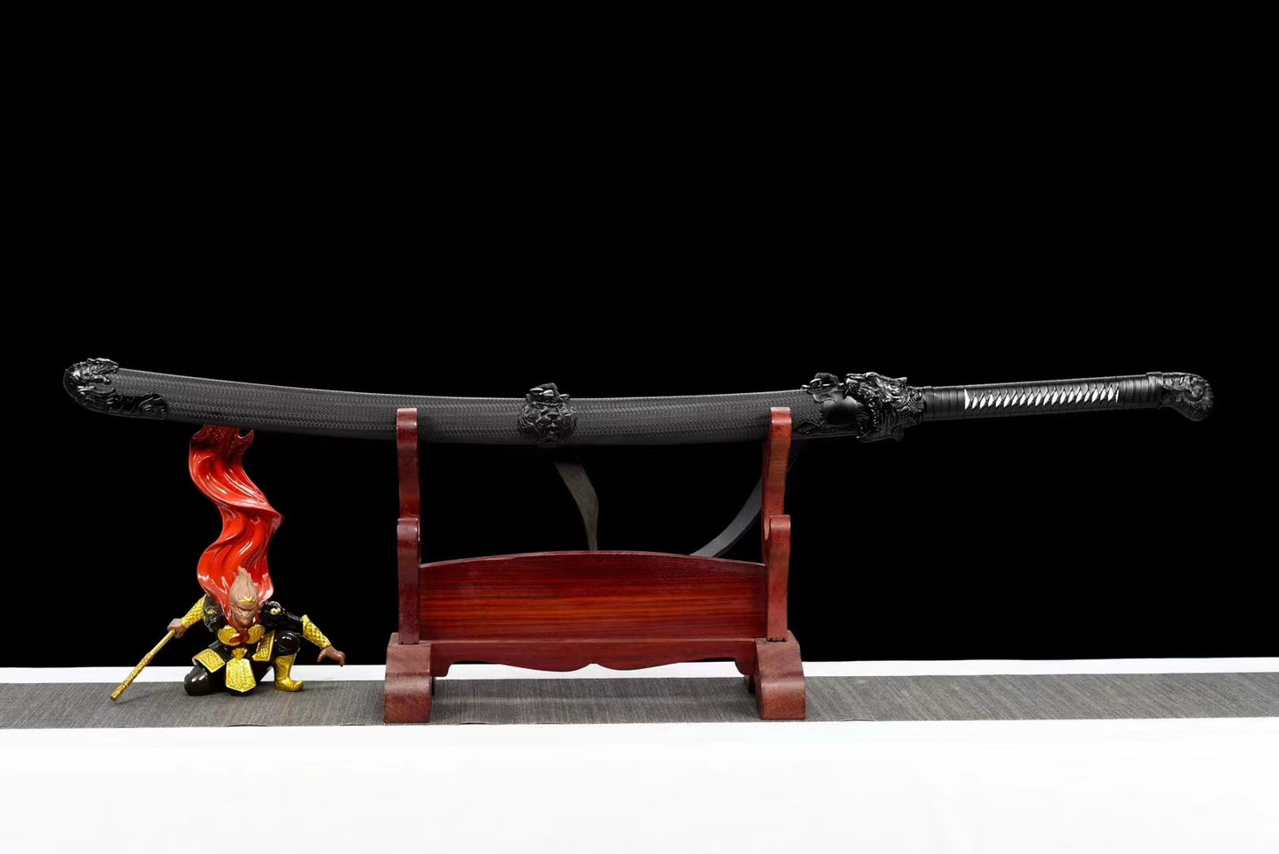 Forged from manganese steel,Toasted blue engraved lightning pattern design绣春刀~雷鸣