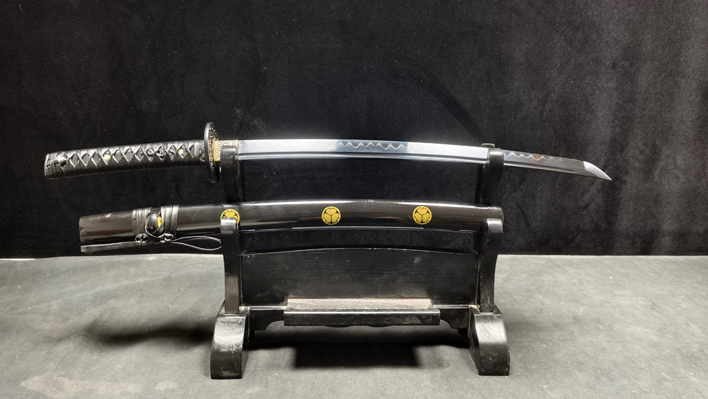 Destruction(T10 earth covered burning blade, quenched black)katana