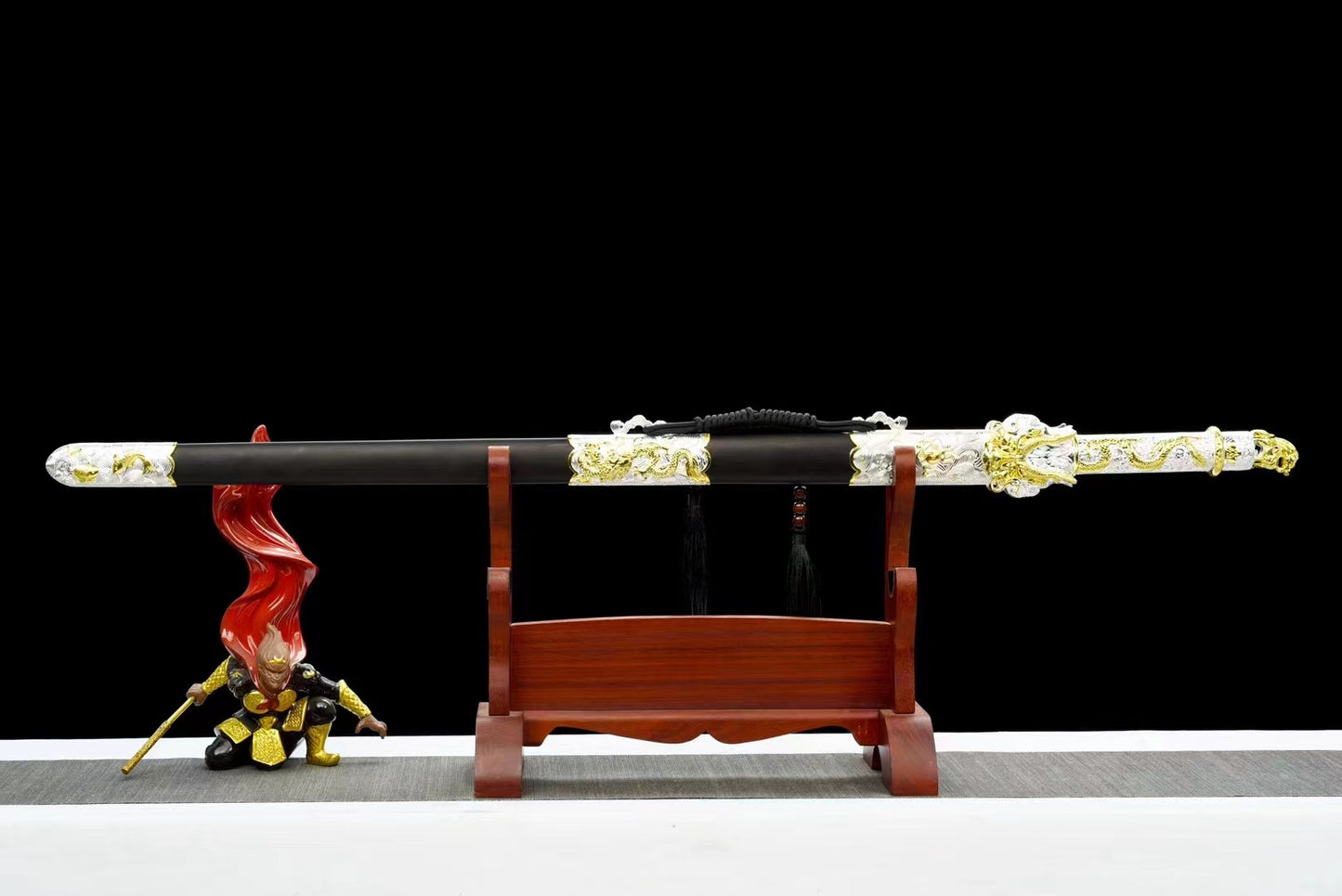 Manganese steel forging process龙王剑~乾坤