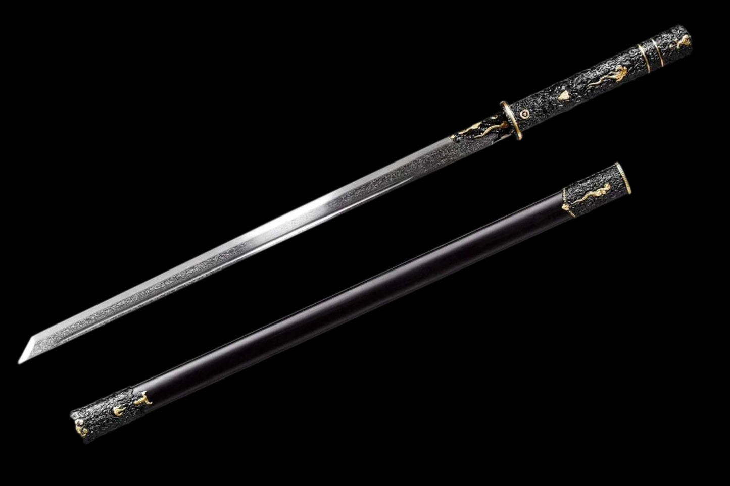 Darknight Tang Heng Dao, Full Tang Construction, Sharp Blade, Forged Damascus Steel, Alloy Cloud‑Beast Carved Fittings, Premium Dragon‑Phoenix Hardwood Scabbard, Historical Collectible Chinese Sword