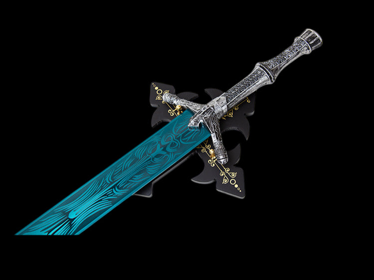 Bloodborne: Ludwig's Holy Blade / Moonlight Greatsword (Stainless Steel) — Blunt Blade (Unsharpened)