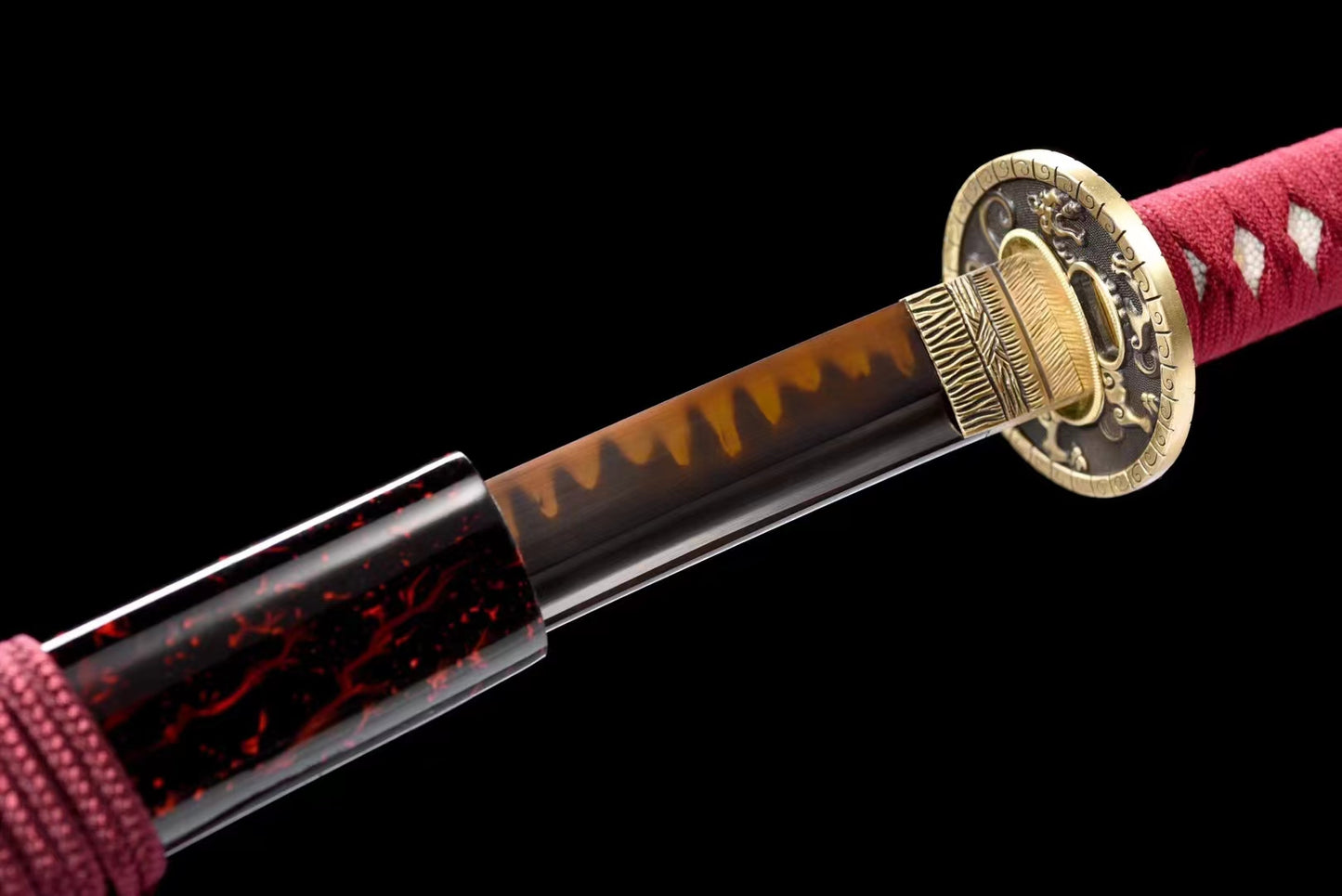 Dragon Soul，T10（Clay-covered fire-burning blade）katana