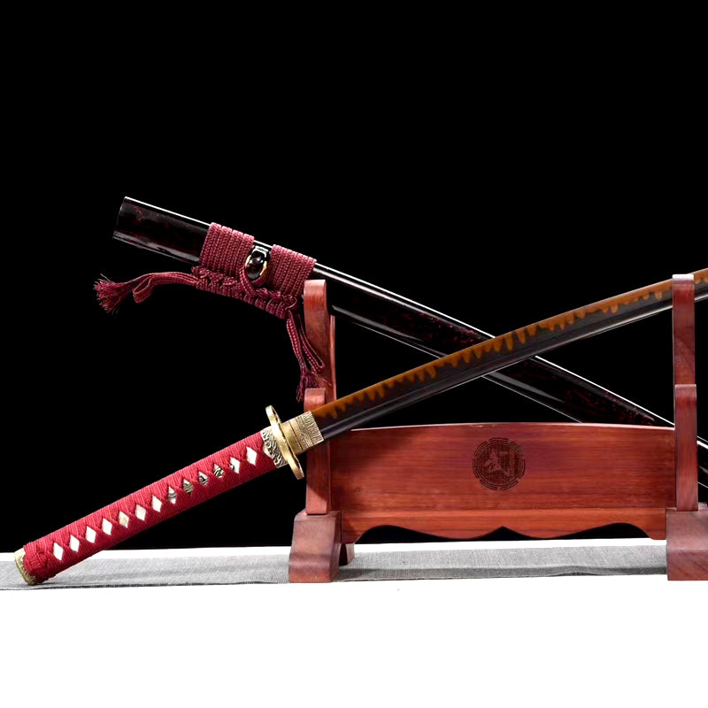 Dragon Soul，T10（Clay-covered fire-burning blade）katana