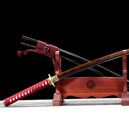 Dragon Soul，T10（Clay-covered fire-burning blade）katana