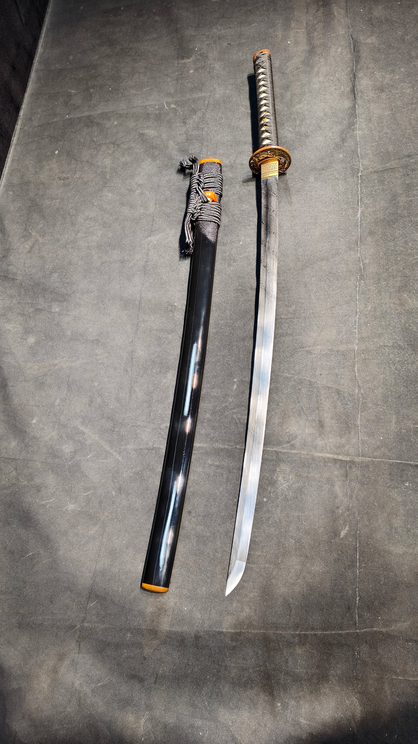 Dark Knight（Patterned Steel Torsion Forging）extremely sharp,katana