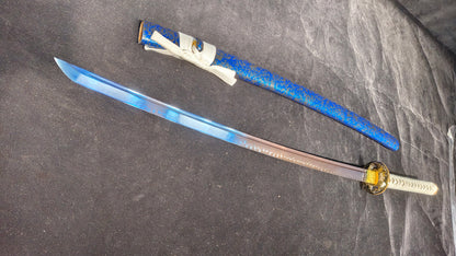 T10 (covered with soil, burned with fire, blade formed special pattern, quenched blue)katana