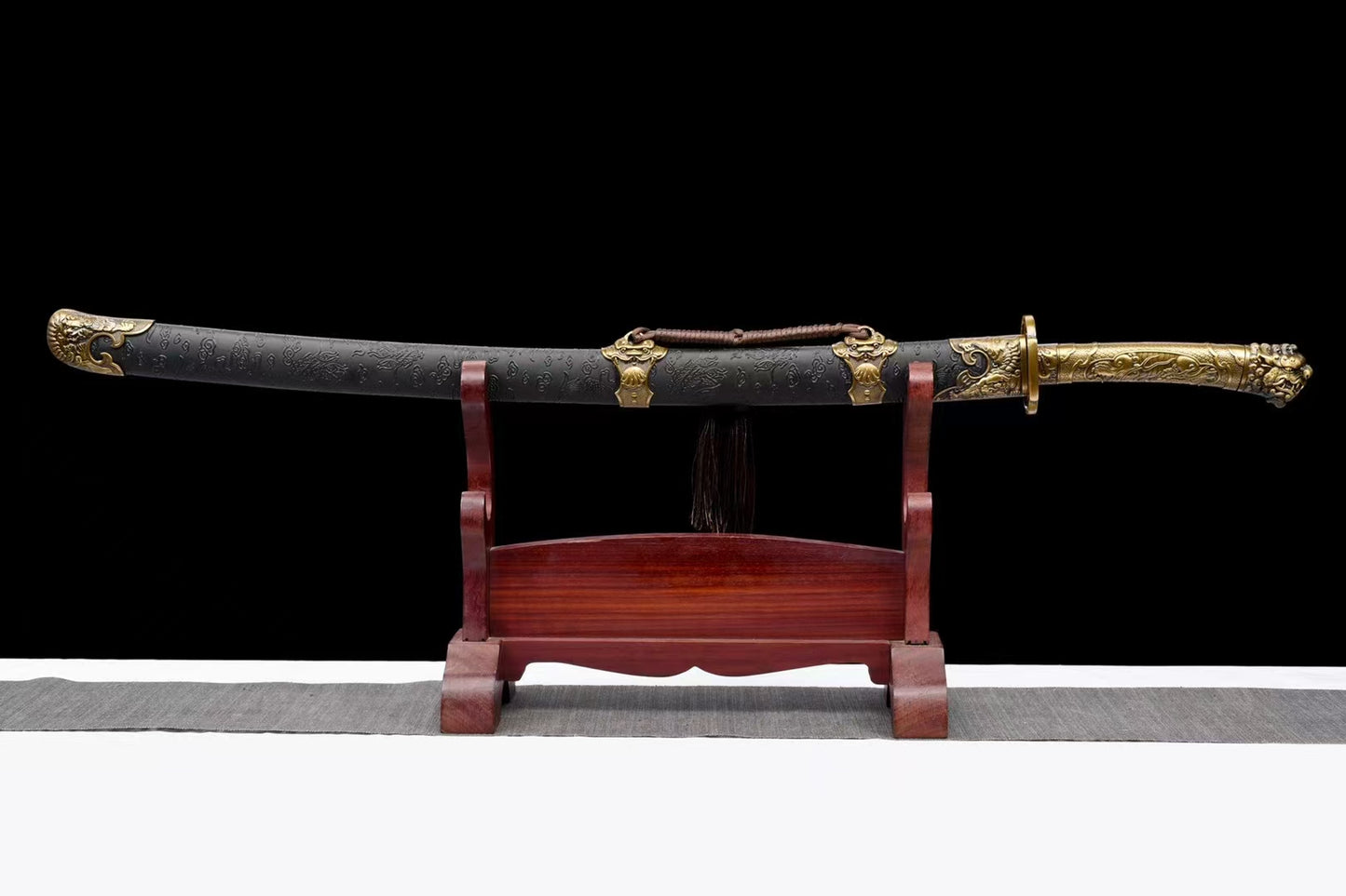 Carved ancient dragon waist knife lion king knife integrated handle金焱