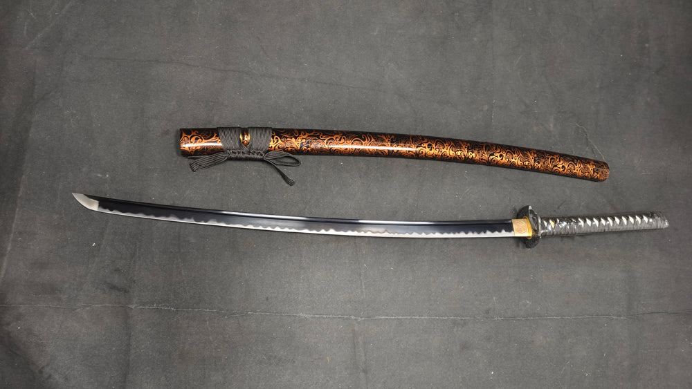 dark night（Spring steel forged and quenched black）katana