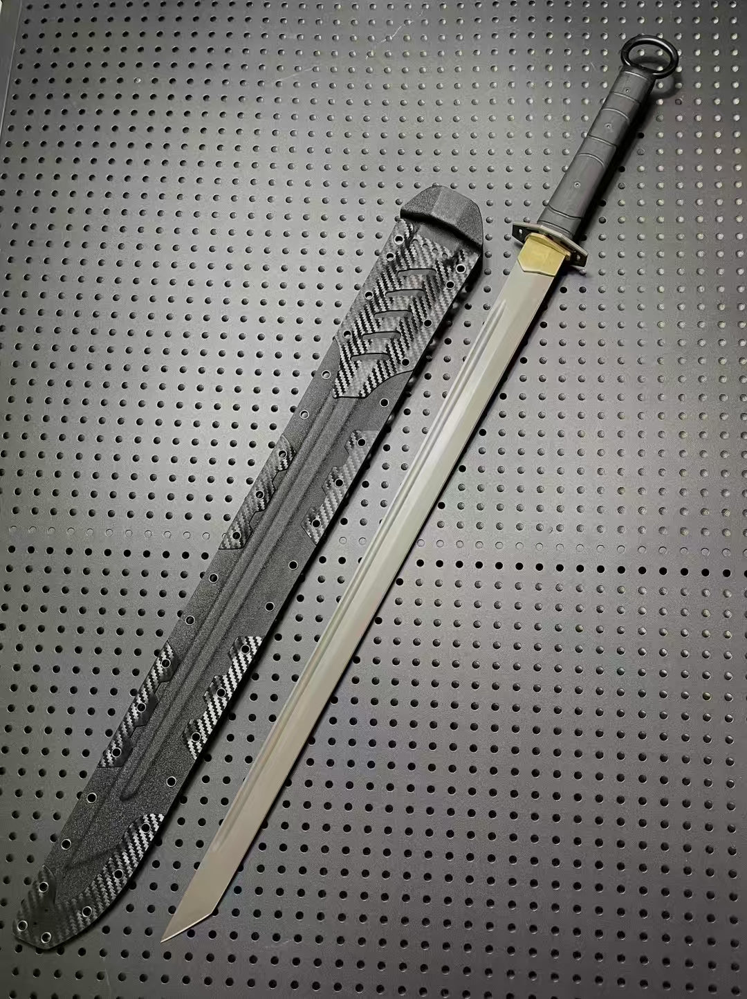 Tactical ring hand real knife