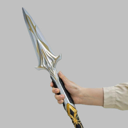 Short Spear (Alloy)Blunt blade; unsharpened.
