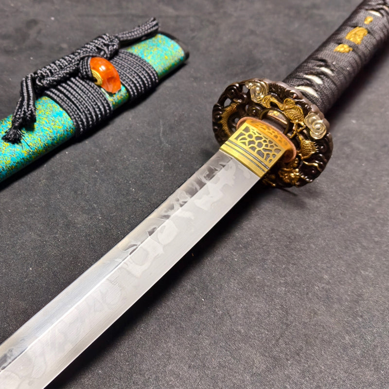 Dragon Mighty（T10 forging process, covered with soil and burned blade）katana