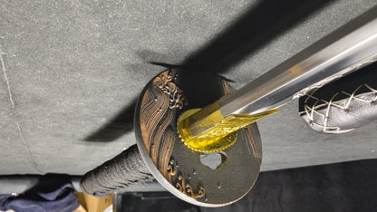 Spring steel forging process, hand-sewn leather sheath，katana