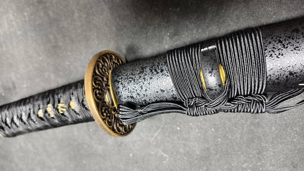 dragon hand（T10 earth-covered burning blade, carved dragon）katana,short knife