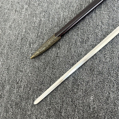 Sewing Needle (Stainless Steel) Blunt blade; unsharpened.