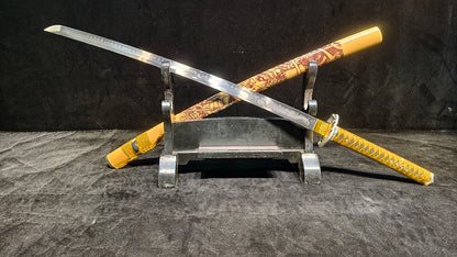 T10 (covering the soil and burning the blade to form wavy patterns)katana