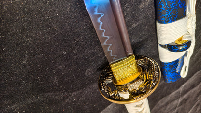 T10 (covered with soil, burned with fire, blade formed special pattern, quenched blue)katana