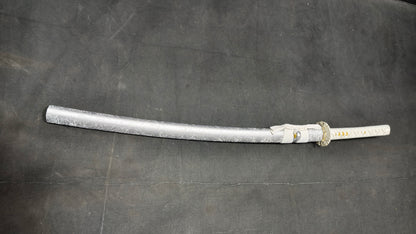 Silver Dragon，T10 (covered with soil to burn the blade)katana