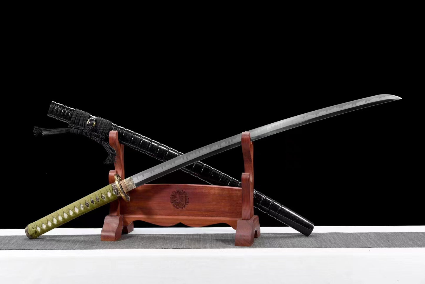 green dragon（T10 forged earth-covered burning blade）katana