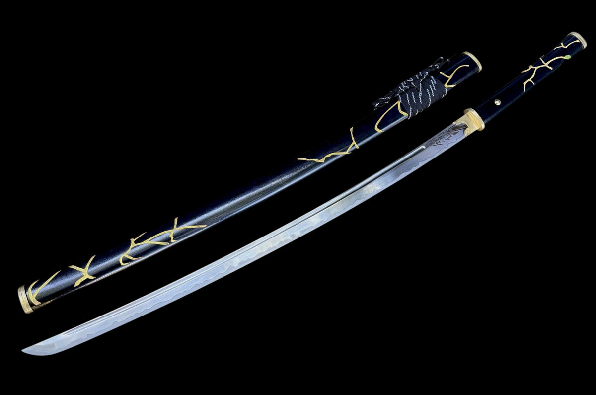 Nightbreak Gilded Katana, Full Tang Construction, High Manganese Steel Blade, Sharp Edge, Brass Fittings, Solid Wood Hand Lacquer Scabbard, Game Replica Sheep Hoof Mountain Soul Samurai Sword