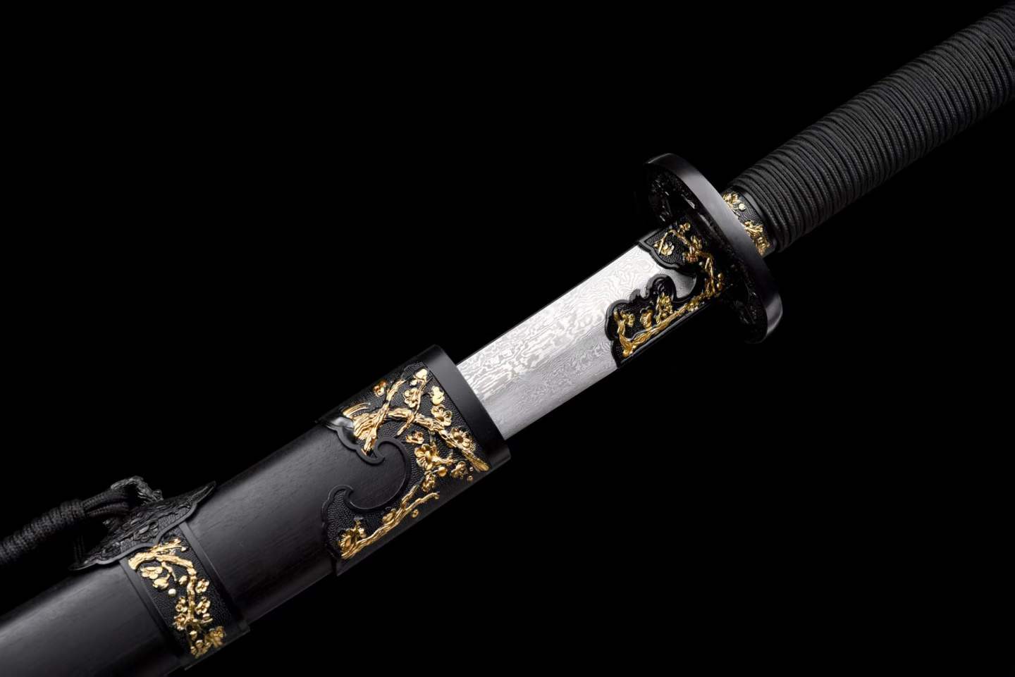 Han‑Mei‑Jin Spring‑Autumn Dao, Full Tang Construction, Sharp Blade, Damascus Steel Forged, Plum‑Blossom Alloy Fittings, Cord‑Wrapped Wood Handle, Premium Dragon‑Phoenix Hardwood Scabbard, Historical Replica Collectible Sword