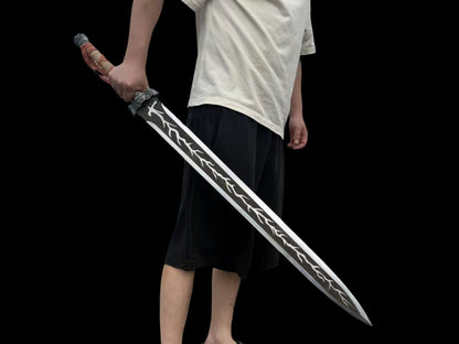 Thunder Greatsword (High-Manganese Steel) — Blunt Edge (Unsharpened)