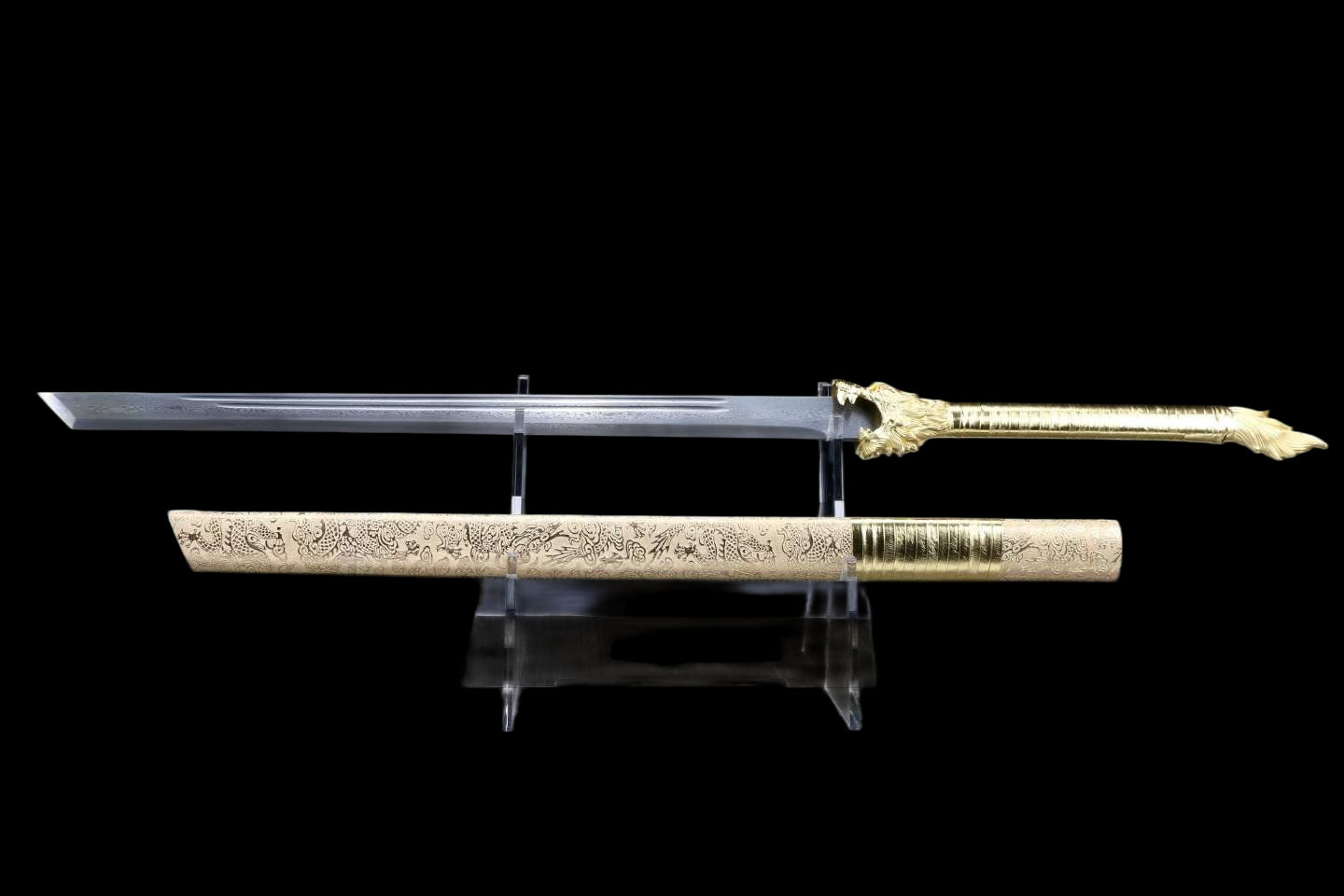 Wolf‑Head Sword, Damascus Steel Forged Blade, Alloy Fittings, Solid Wood Scabbard Wrapped with Dragon‑Pattern Artificial Leather, Collectible Display Sword