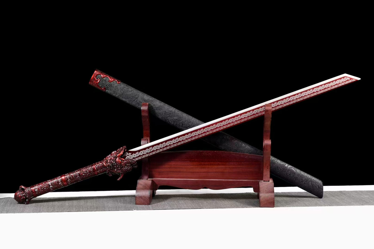 Bloodthirsty Lion King Blade血饮狂狮