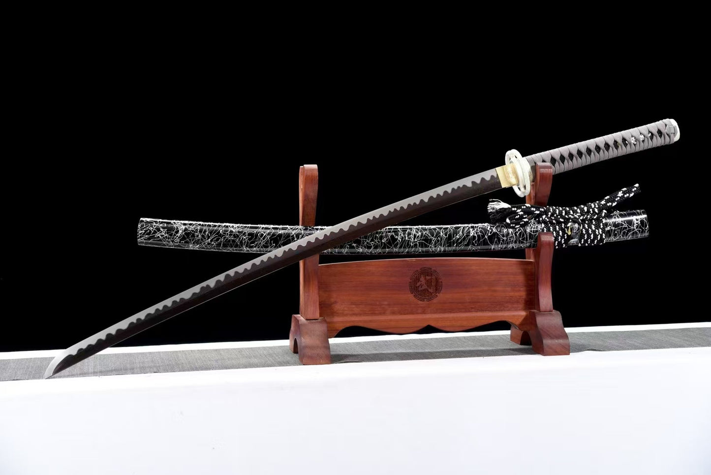 Musashi（Pattern steel forging process）katana,(B93)