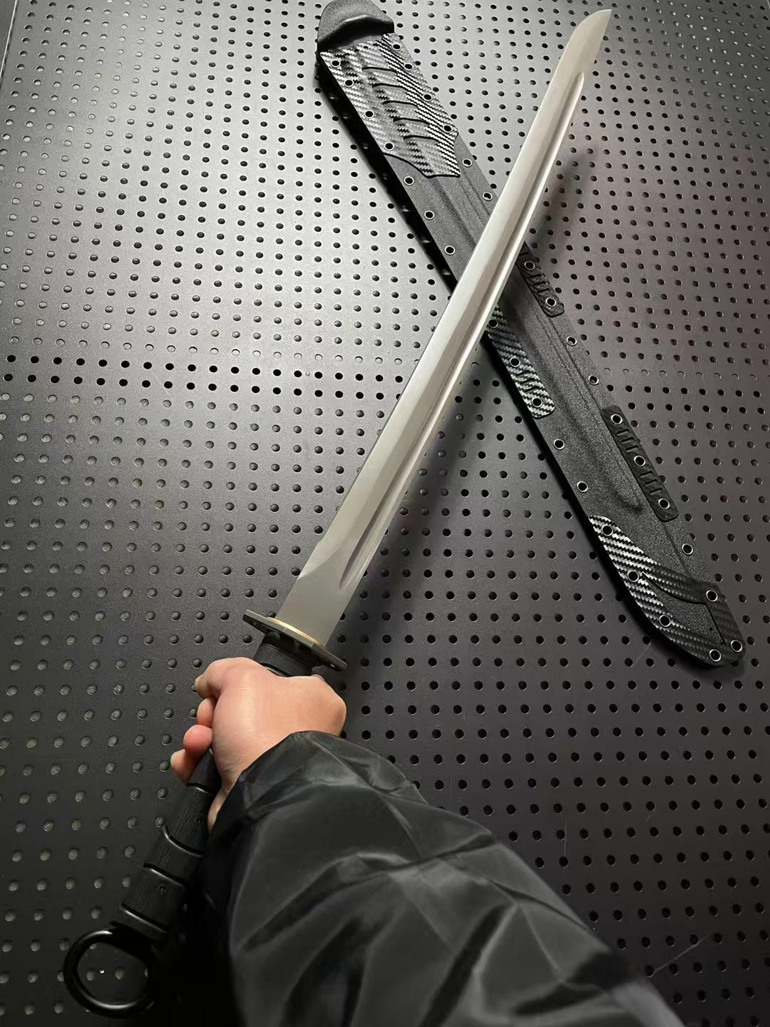 Tactical ring hand knife