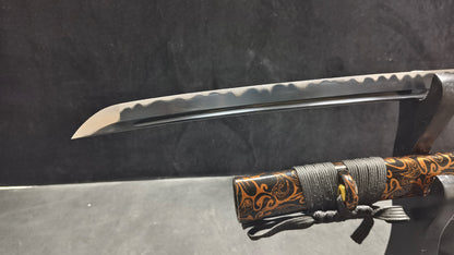 dark night（Spring steel forged and quenched black）katana