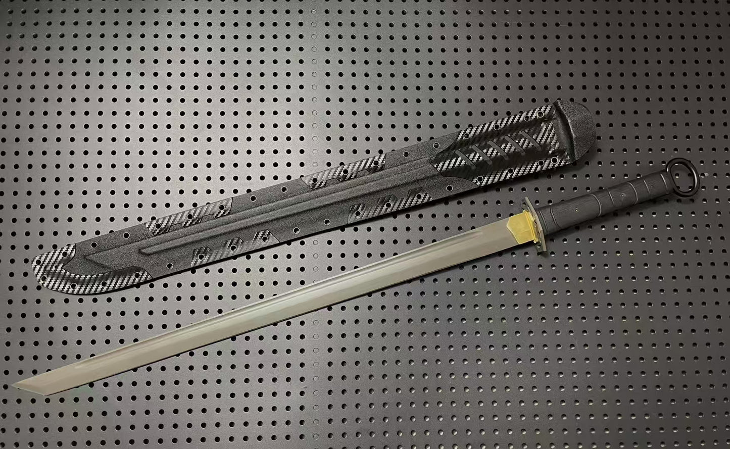 Tactical ring hand real knife