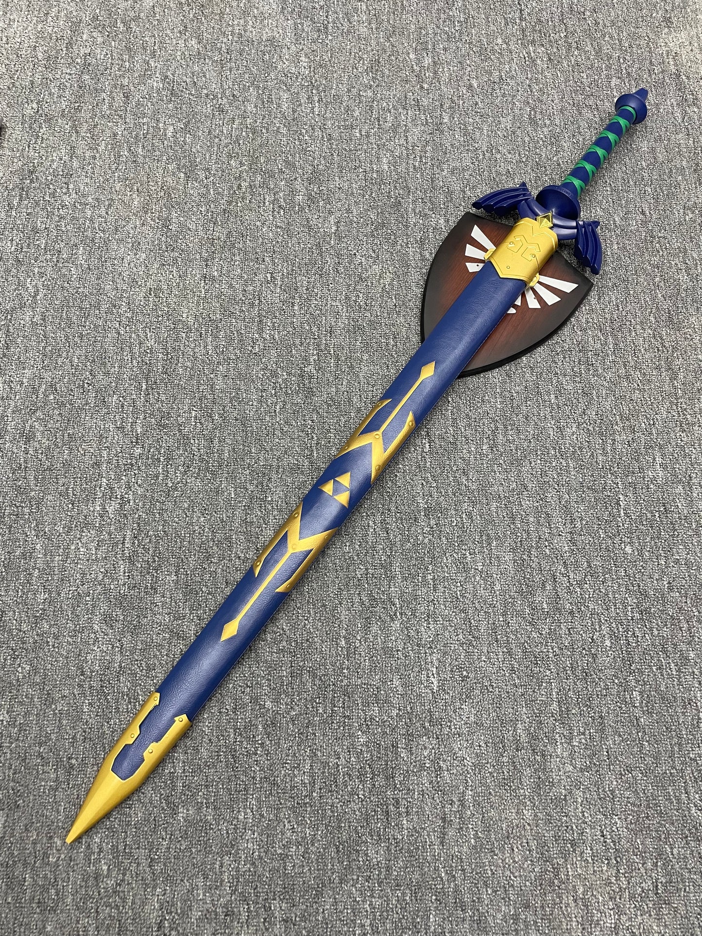 Master Sword (Stainless Steel)Blunt edge, non-sharpened